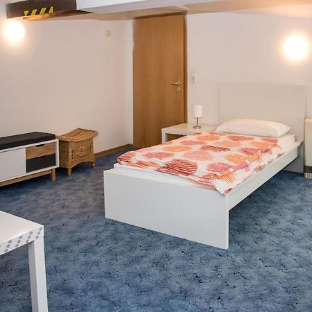 Ferien- & Monteur Maisonette Apartment In Magdeburg, H Экстерьер фото